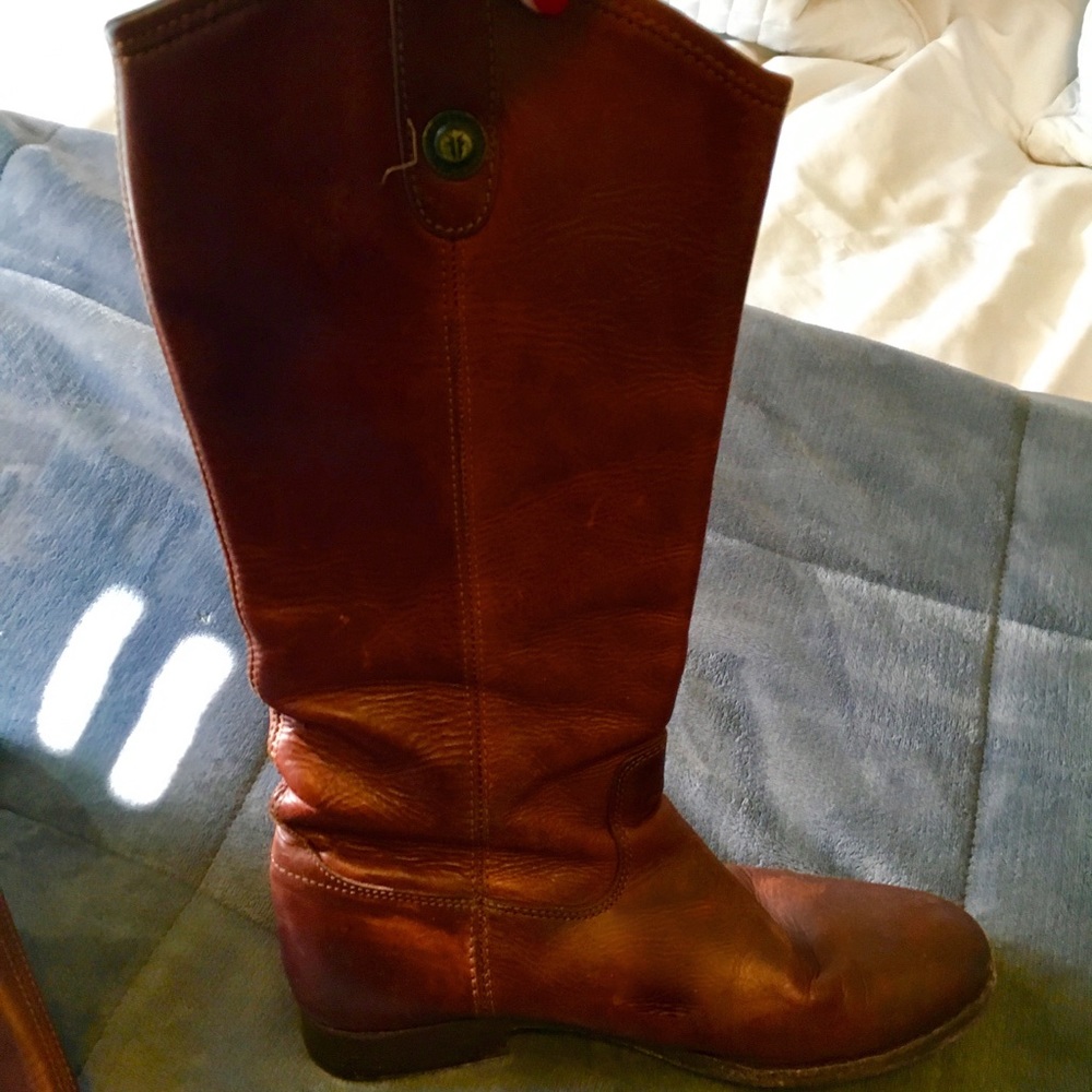 Melissa Button Frye Boots Size 8.5